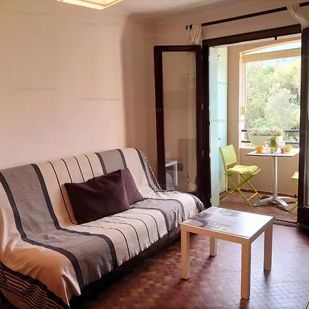3pa45 - Tres Confortable T2 Avec Terrasses Dans Avec Piscine Et Parking * Collioure