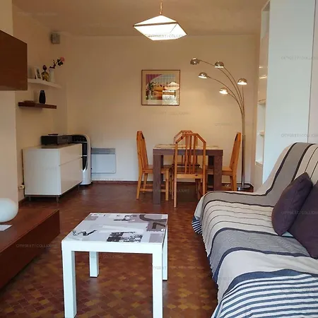 3pa45 - Tres Confortable T2 Avec Terrasses Dans Avec Piscine Et Parking